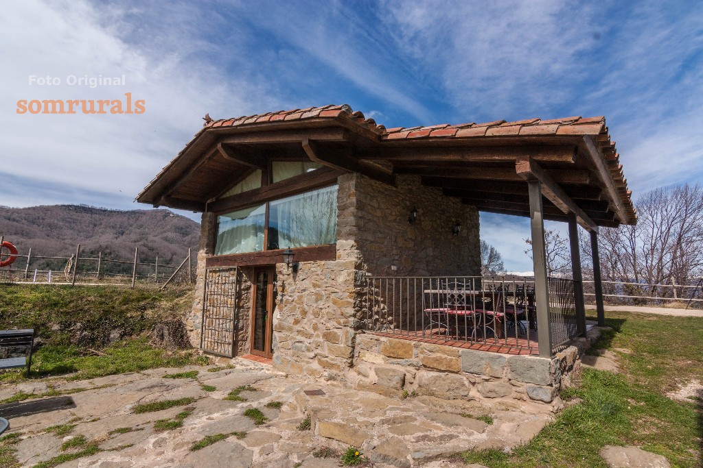 Sr 474 Garrotxa Girona Book Online Somrurals Com